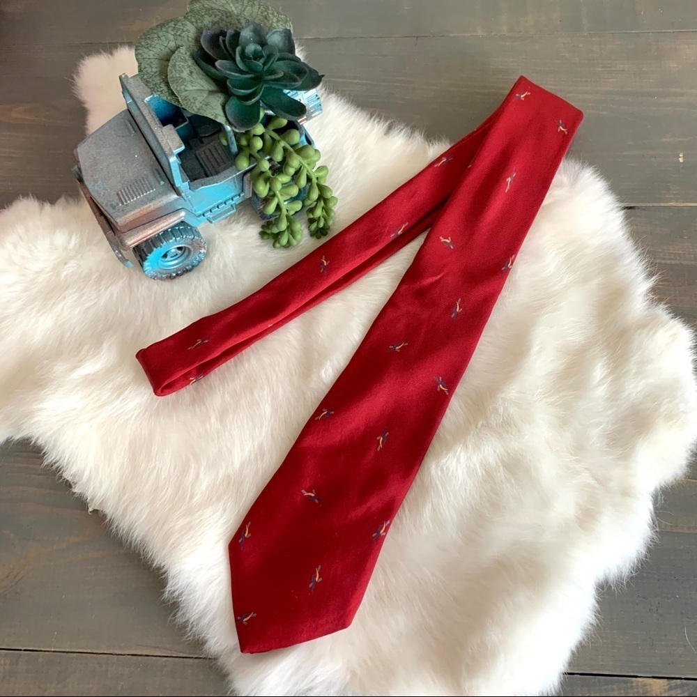 Vintage New Traditions Red Patterned Silk Necktie